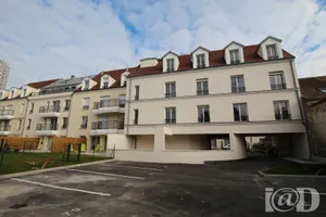 Appartement à FONTAINEBLEAU (77300)