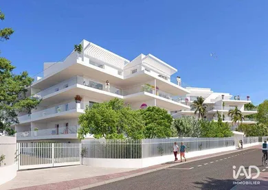 Appartement à CANNES (06400)