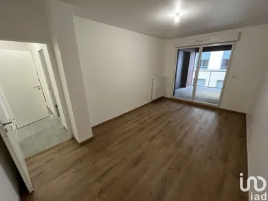 Apartment at BORDEAUX (33000)