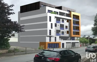 Apartment at REIMS (51100)