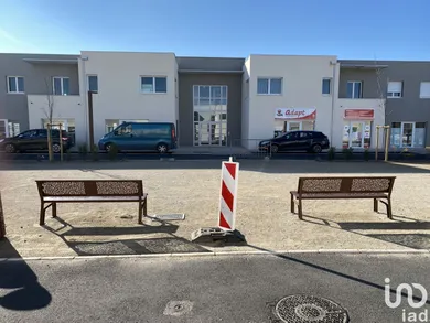 Commercial walls in TOURBES (34120)