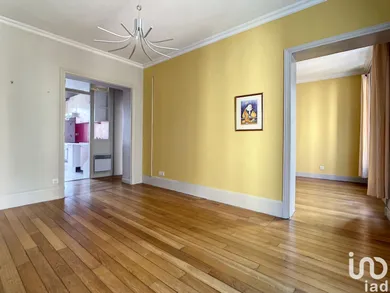 Apartment at PUTEAUX (92800)