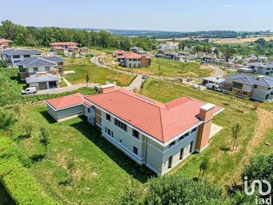 House in MAGNY-LE-HONGRE (77700)