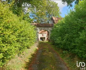 House in ACQ (62144)