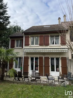 House at NEMOURS (77140)