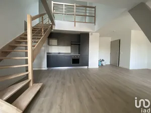 Apartment at SENLIS (60300)