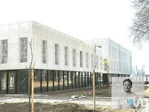 Commercial walls at MURET (31600)