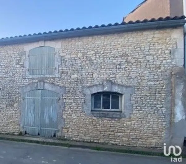 3 maisons 1 pièce à vendre à Vérines (17540) - iad