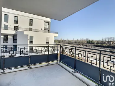 Appartement à CHELLES (77500)