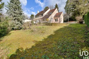 Maison à LA CELLE-SAINT-CLOUD (78170)