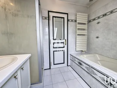 House at LE BLANC-MESNIL (93150) — 13/28