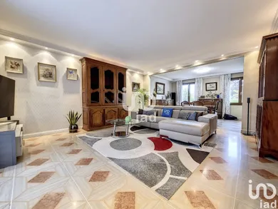 House at LE BLANC-MESNIL (93150) — 3/28