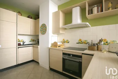 Appartement à COURBEVOIE (92400)