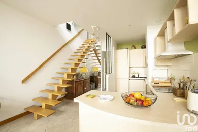 Appartement à COURBEVOIE (92400)