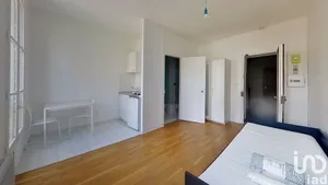 Appartement à PARIS (75015)