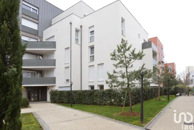 Appartement à VIGNEUX-SUR-SEINE (91270)