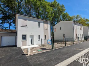 House at SAINT-MICHEL-DE-RIEUFRET (33720)