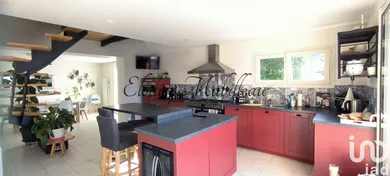 House in BEAUFORT EN ANJOU (49250)