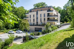 Apartment at L'ÉTANG-LA-VILLE (78620)