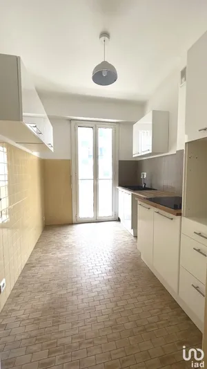 Appartement à NICE (06100)