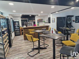 Commercial at AIGREFEUILLE-D'AUNIS (17290)