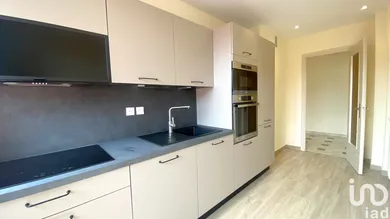 Appartement à NICE (06300)