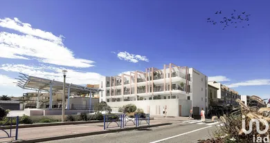 Appartement à PORT-LA-NOUVELLE (11210)