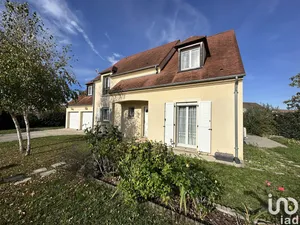 Maison à VAUX-LE-PÉNIL (77000)