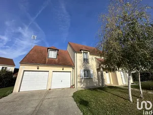House in VAUX-LE-PÉNIL (77000)