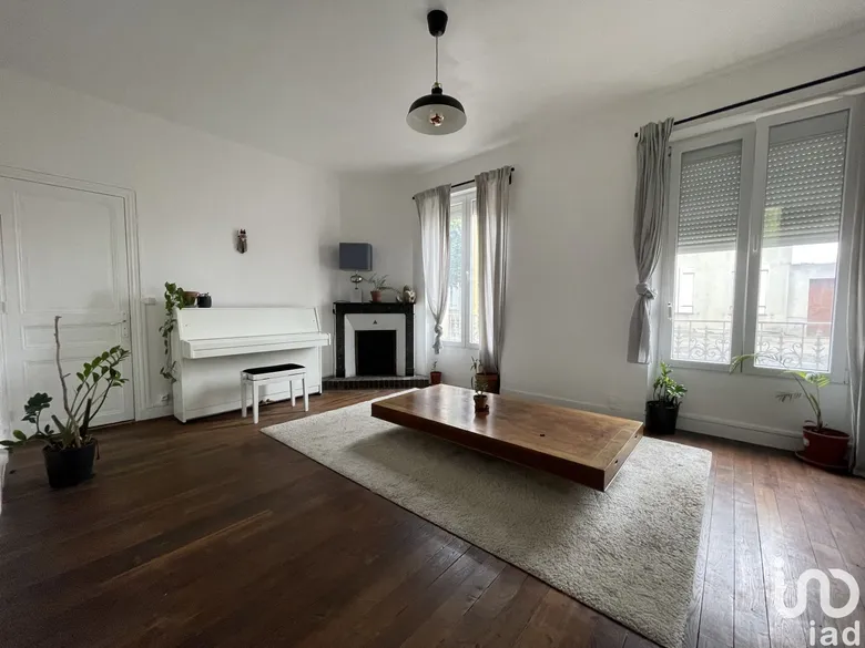 Immeuble 278 m² · à Malesherbes · 278 m² · 399 900 €