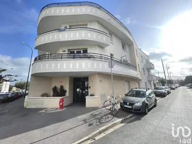 Appartement à VIGNEUX-SUR-SEINE (91270)