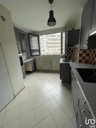 Apartment at CHAVILLE (92370) — 12/21