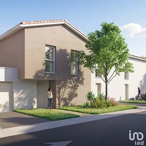 House at EAUNES (31600)