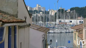 Appartement à MARTIGUES (13500)