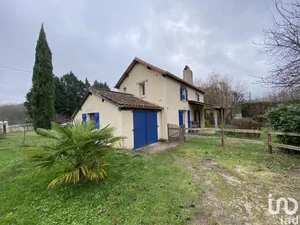 House in DOUELLE (46140)