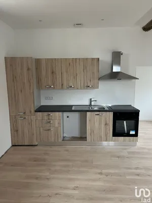 Appartement à ROQUEMAURE (30150)