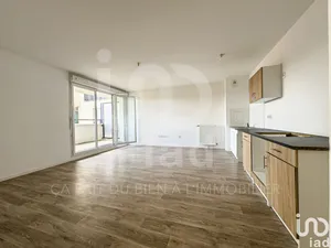 Apartment at MEAUX (77100)