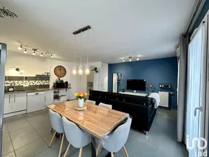 Appartement à FLEURY-MÉROGIS (91700)