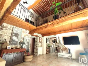 House at LE MUY (83490)