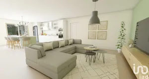 House at ÉVRON (53600)