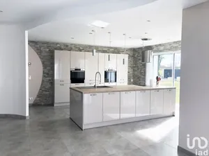 House at MONCÉ-EN-BELIN (72230)