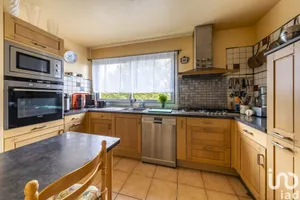 Appartement à CHEVILLY-LARUE (94550)