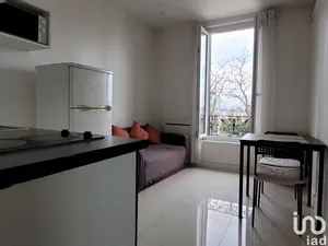 Apartment at VILLEJUIF (94800)