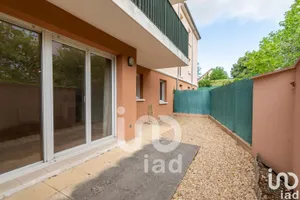 Apartment at LIMAY (78520)