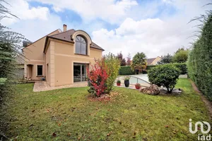 House at SEINE-PORT (77240)