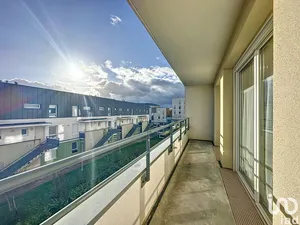 Apartment at FLEURY-MÉROGIS (91700)