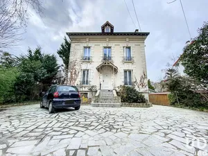 Maison à CHELLES (77500)