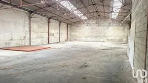 Hangar à TOURS (37000)