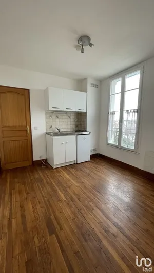Appartement à PARAY-VIEILLE-POSTE (91550)
