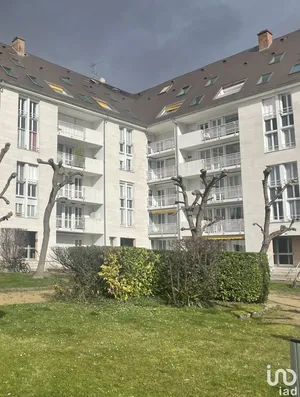 Appartement à TROYES (10000)